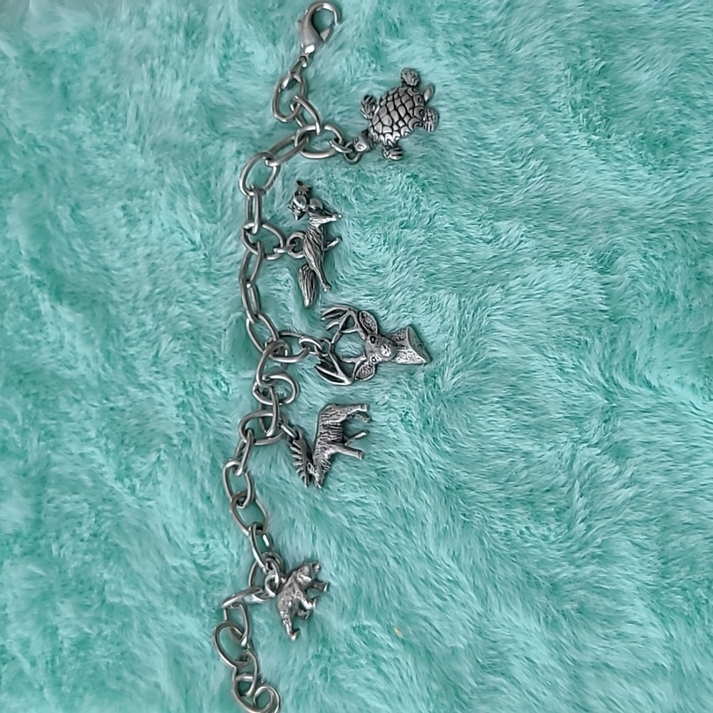 Wild animal charm bracelet